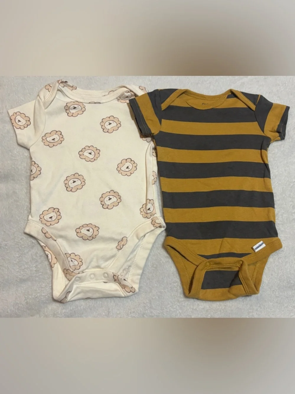 6pc Baby Boy 0-3M Onesie Bundle | Disney, Carter’s, Gerber Neutral Browns - Picture 3 of 5